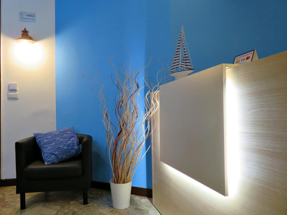 La Feluca Rooms & Breakfast Messina Esterno foto